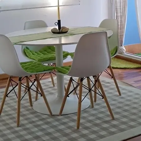 Sol, Mar Y Naturaleza